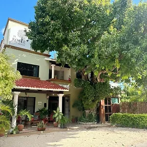  Hotel El Roble